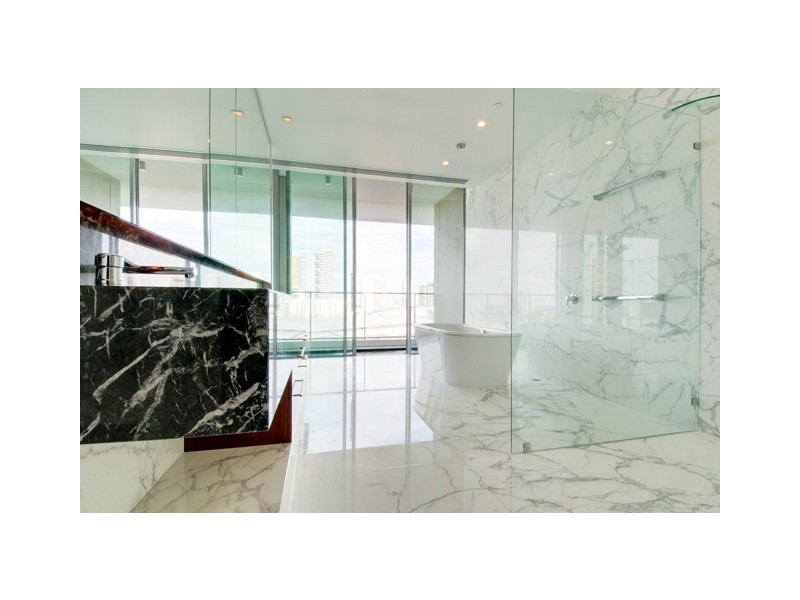 33 ‘Freshwater Point Penthouse’, TE Peters Drive, Broadbeach QLD 4218