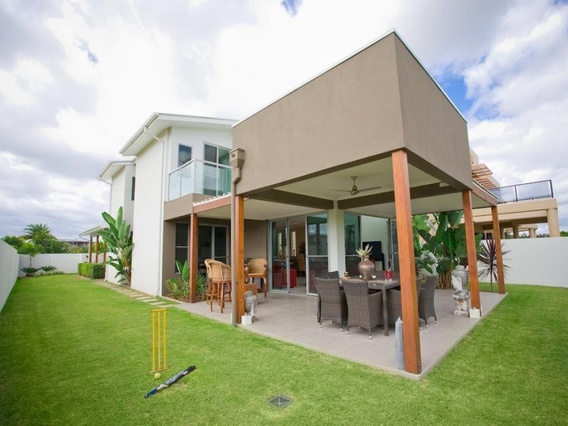 28 Lakelands Drive, Merrimac QLD 4226