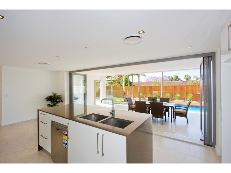 57 Heeb Street, Bundall QLD 4217