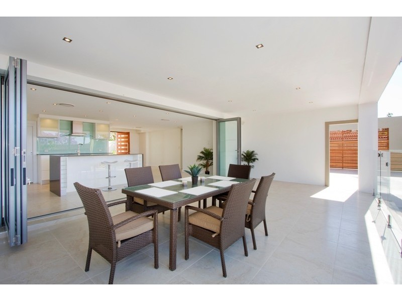 57 Heeb Street, Bundall QLD 4217