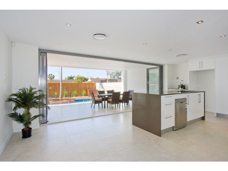 57 Heeb Street, Bundall QLD 4217