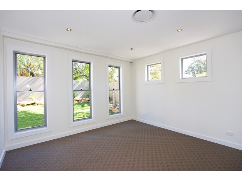 57 Heeb Street, Bundall QLD 4217