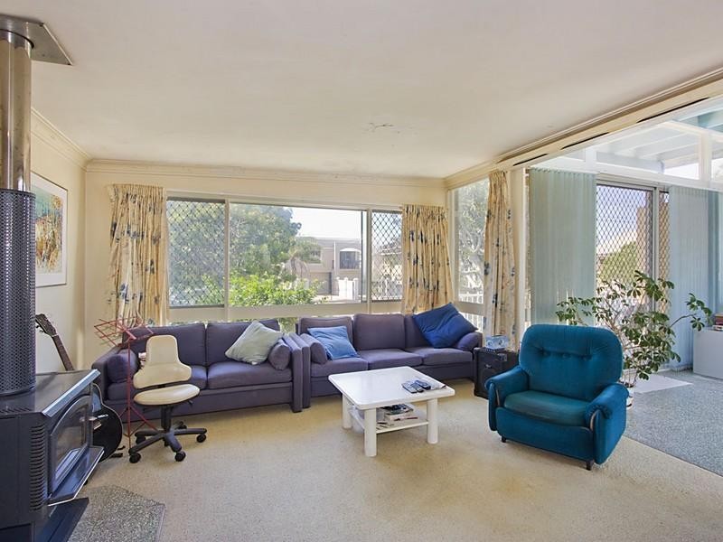 26 Seashell Avenue, Mermaid Beach QLD 4218