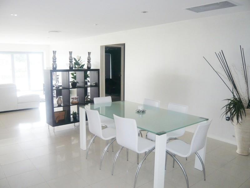 41 Allambi Avenue, Broadbeach Waters QLD 4218