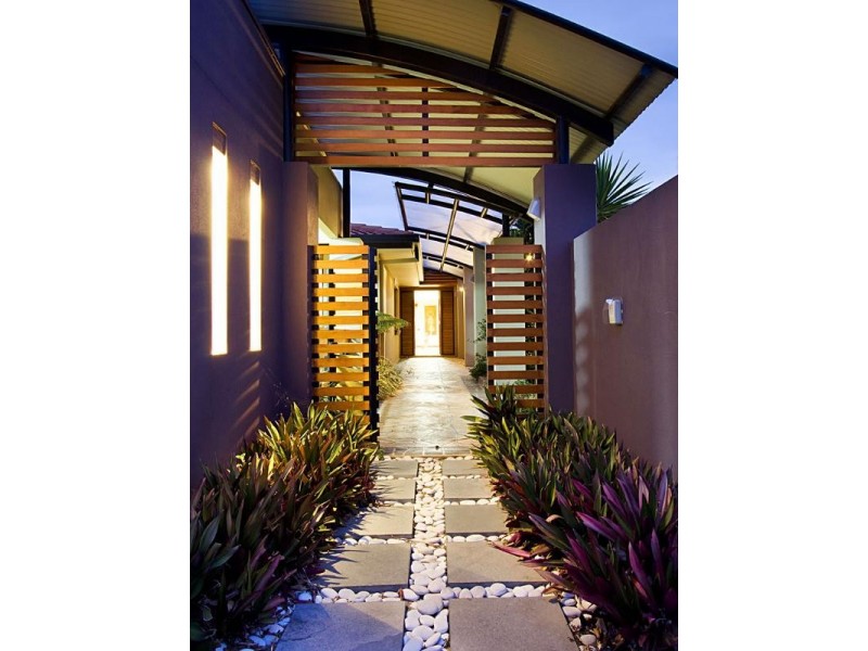 Mermaid Waters QLD 4218