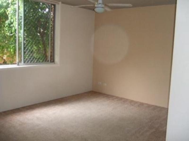 1/1976 Gold Coast Highway, Miami QLD 4220