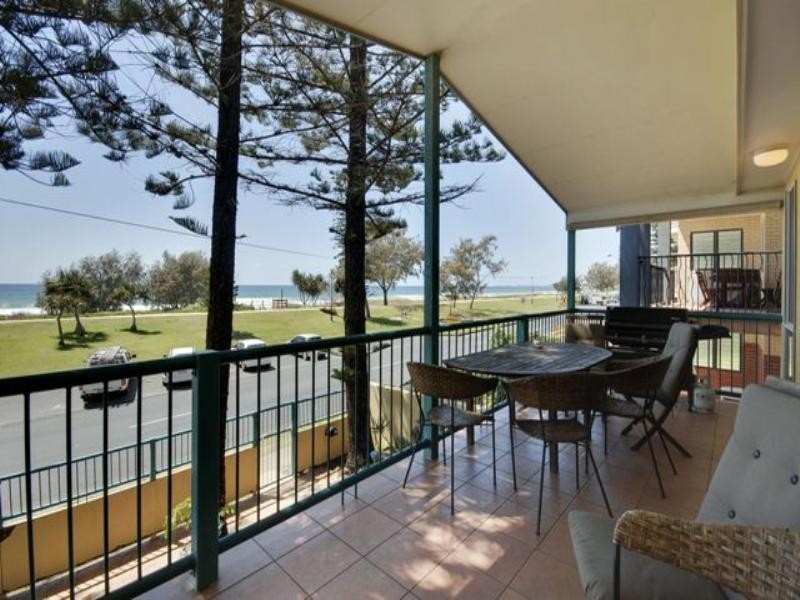 116 Marine Parade, Miami QLD 4220