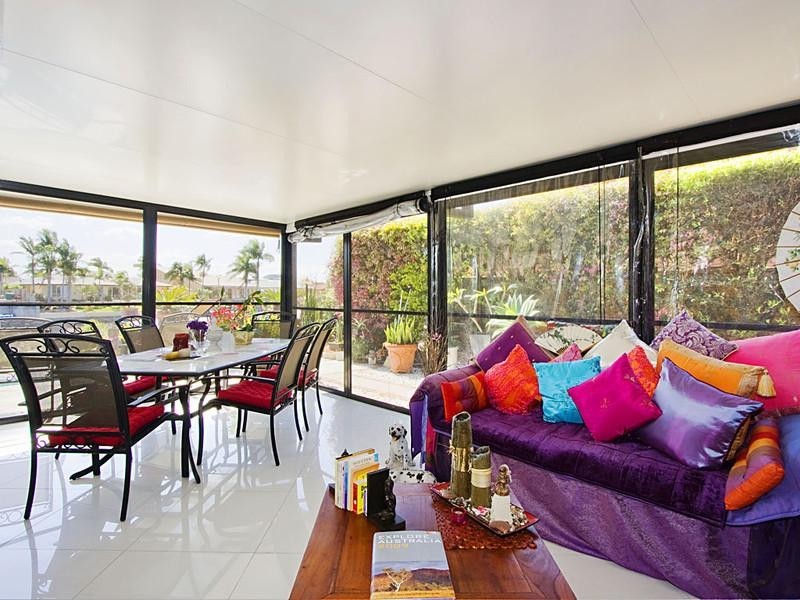 100 Upton Street, Bundall QLD 4217