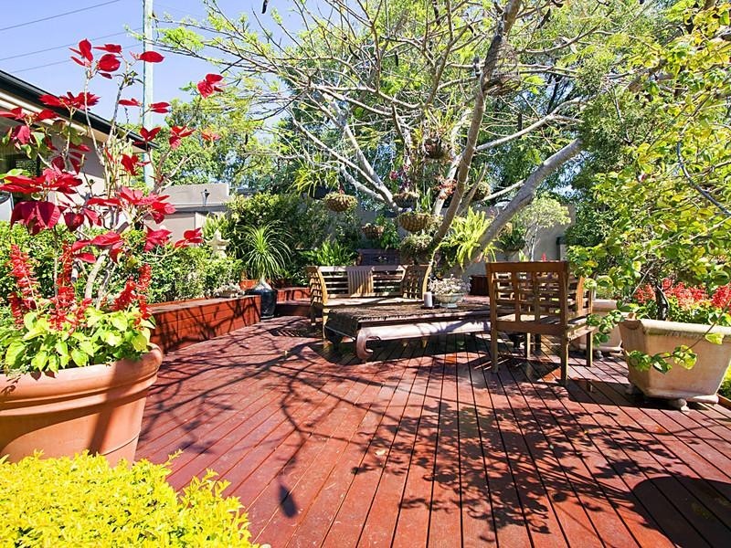 100 Upton Street, Bundall QLD 4217