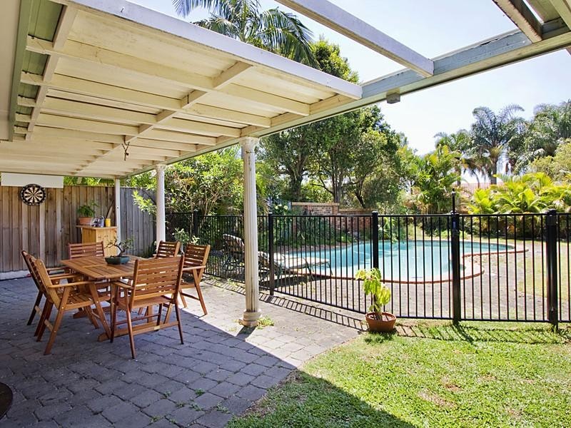 7 Wanneroo Court, Mermaid Waters QLD 4218