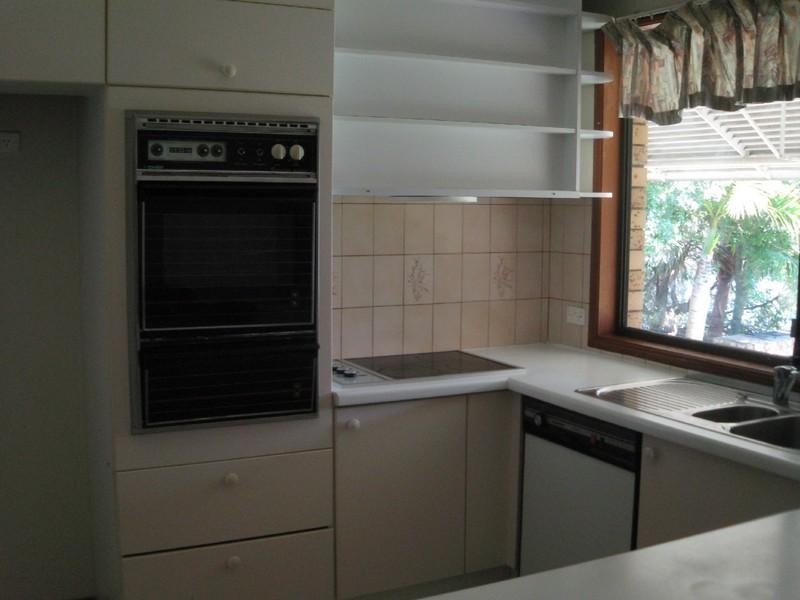 176 Burleigh Street, Burleigh Waters QLD 4220