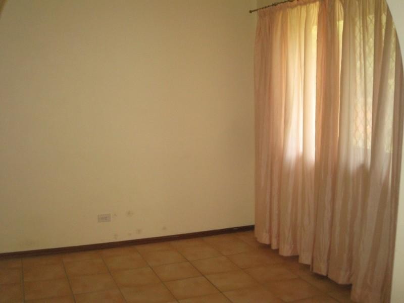 176 Burleigh Street, Burleigh Waters QLD 4220