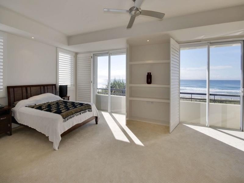 1/147 Hedges Avenue, Mermaid Beach QLD 4218
