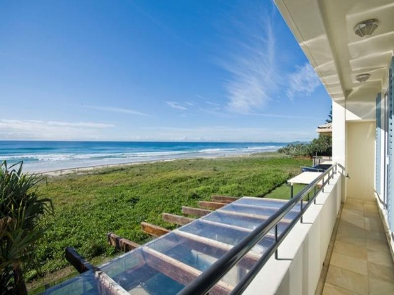 1/147 Hedges Avenue, Mermaid Beach QLD 4218