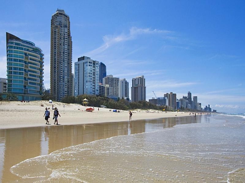 30 Brindisi Avenue, Isle Of Capri QLD 4217