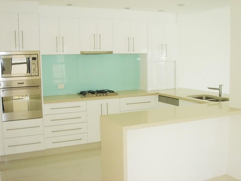 6020B Vista Drive, Benowa QLD 4217