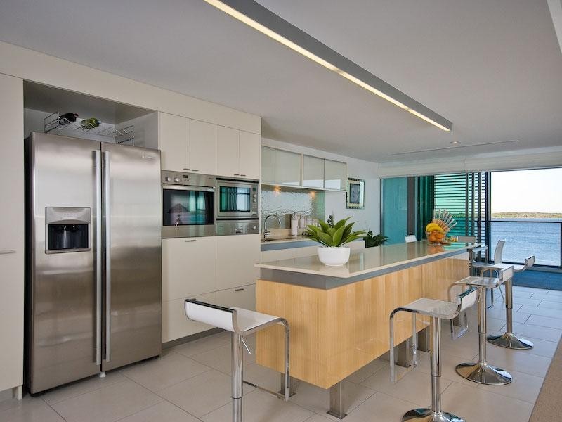 Paradise Point QLD 4216