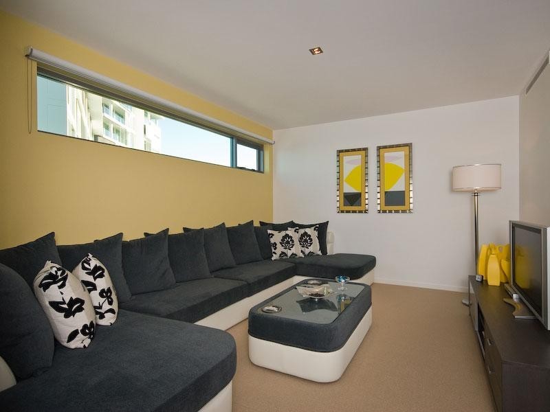 Paradise Point QLD 4216