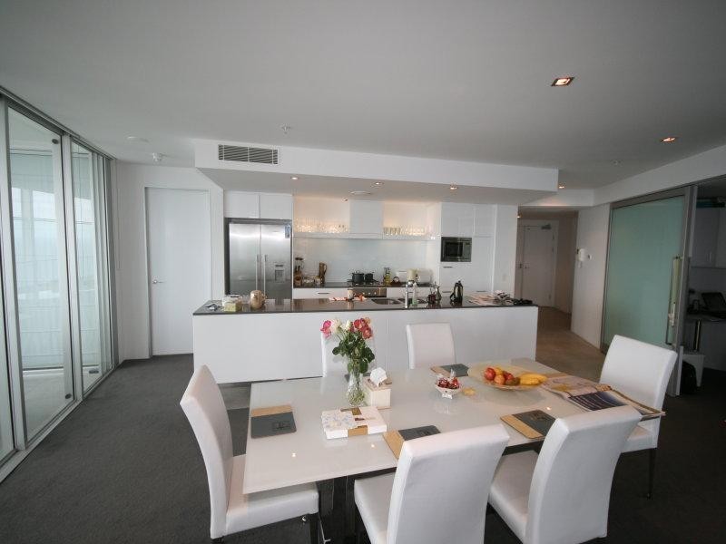 6203/9 Hamilton Avenue, Surfers Paradise QLD 4217