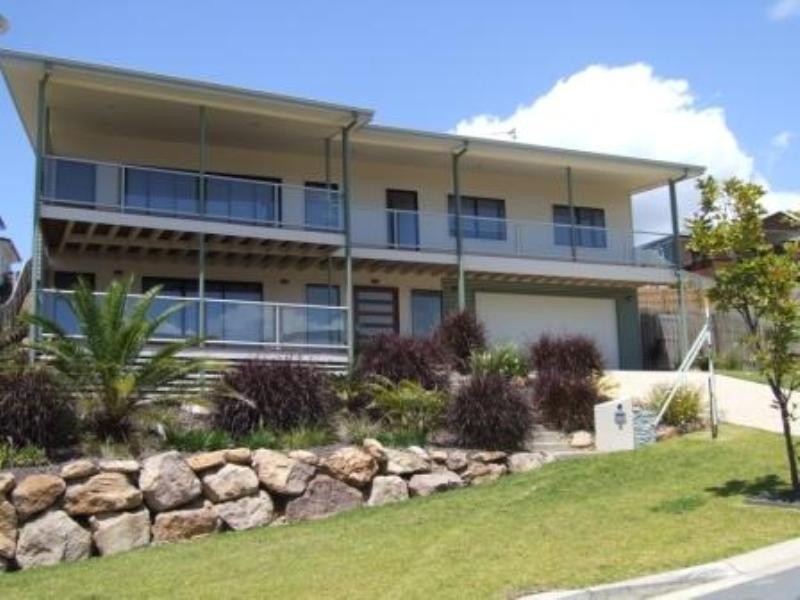 9 Molonglo Close, Reedy Creek QLD 4227