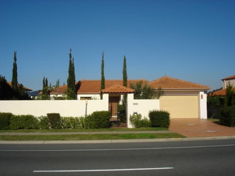 134 Dunlin Drive, Burleigh Waters QLD 4220