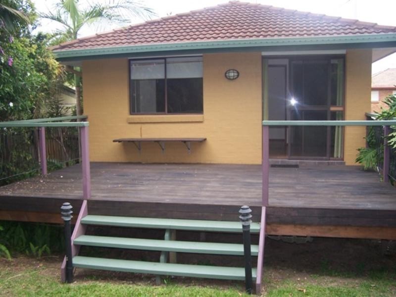 63 Bardon Avenue, Miami QLD 4220