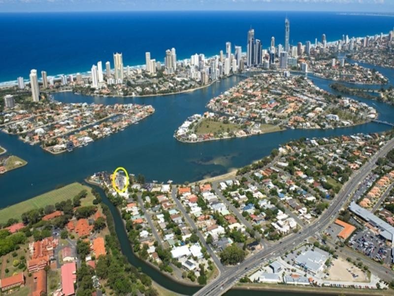 14 Korong Street, Southport QLD 4215