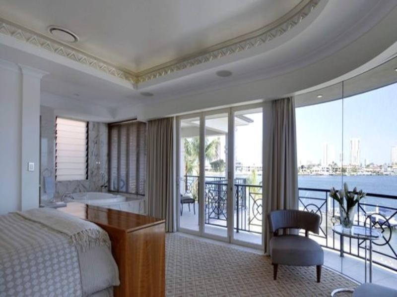 14 Korong Street, Southport QLD 4215