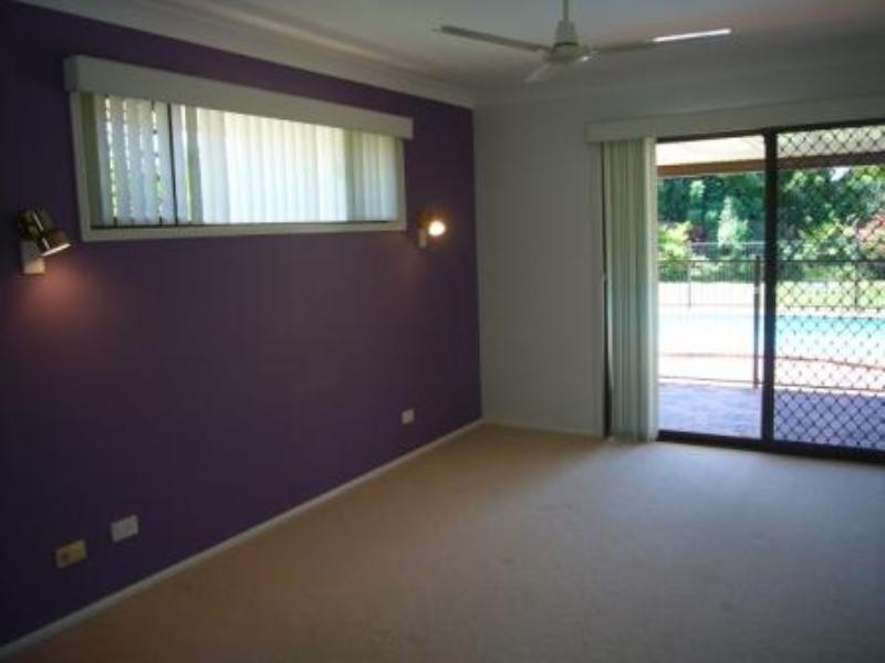 13 Maple Court, Burleigh Waters QLD 4220