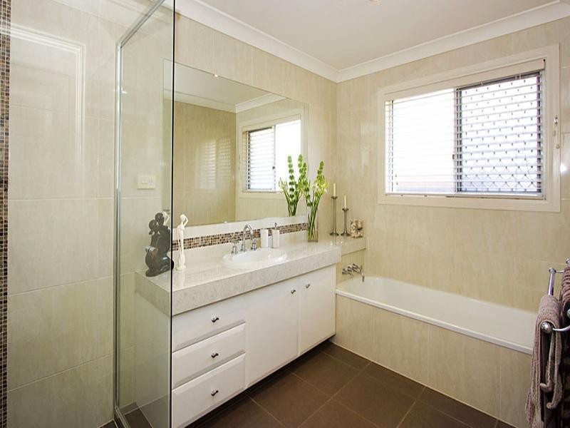 Broadbeach Waters QLD 4218