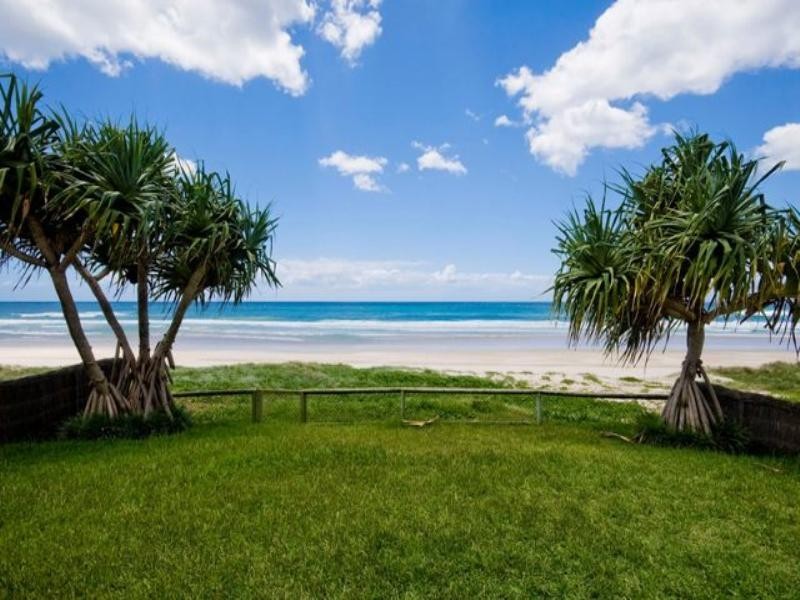 89 Albatross Avenue, Mermaid Beach QLD 4218