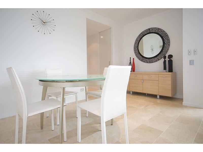 9 (4C)/173 Old Burleigh Road, Broadbeach QLD 4218