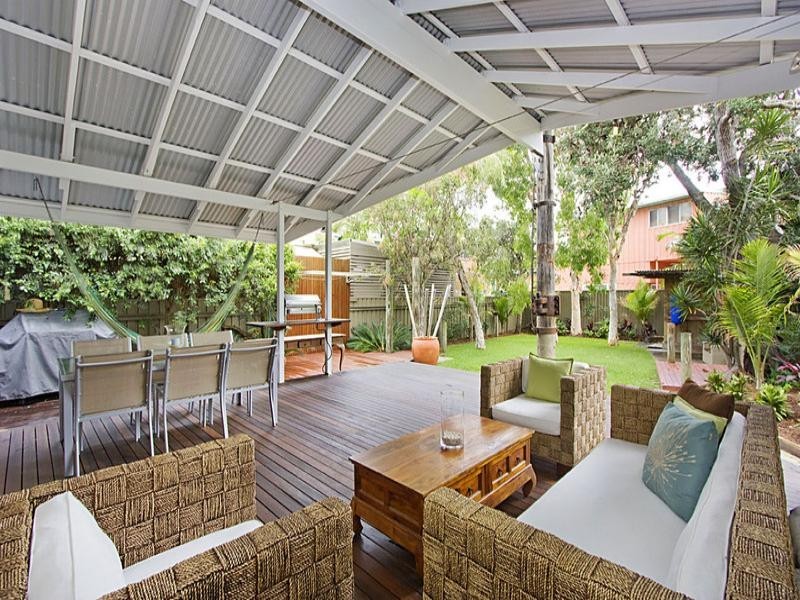 12 Santa Monica Road, Miami QLD 4220