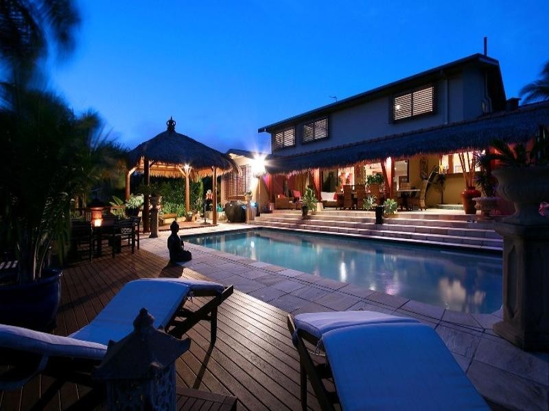 Broadbeach Waters QLD 4218