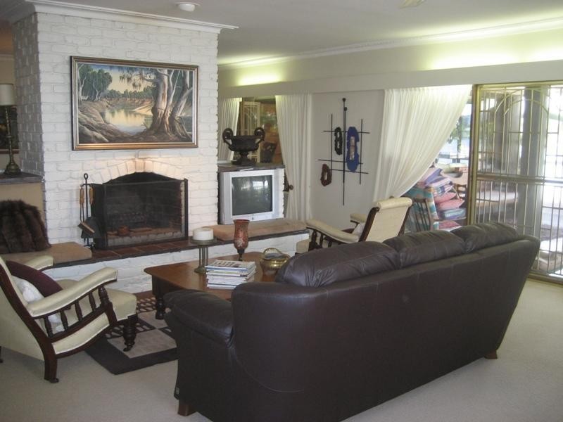 Broadbeach Waters QLD 4218