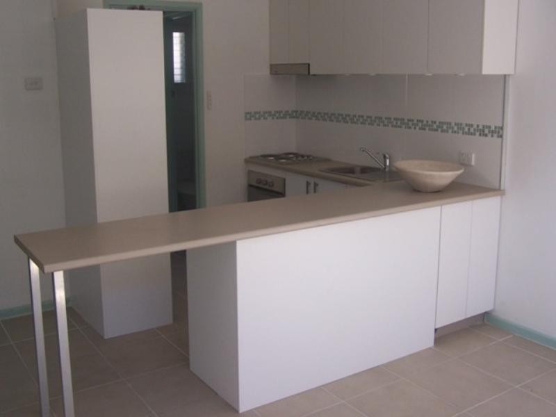 2/83 Sunshine Parade, Miami QLD 4220