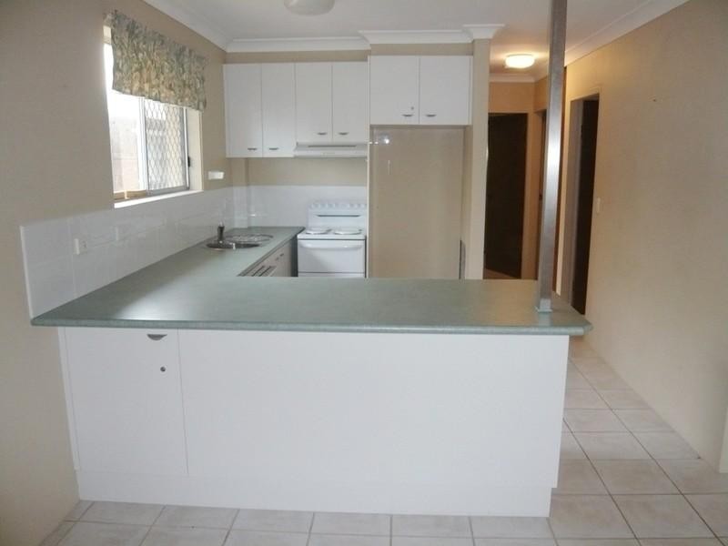 4/64 Marine Parade, Miami QLD 4220