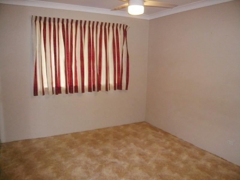 4/64 Marine Parade, Miami QLD 4220