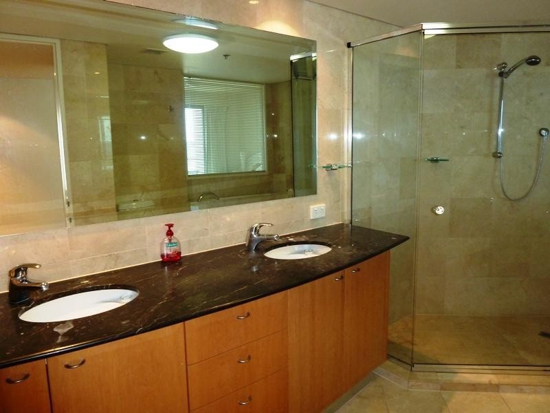 6B ‘La Sabbia’, 74 Old Burleigh Road, Surfers Paradise QLD 4217