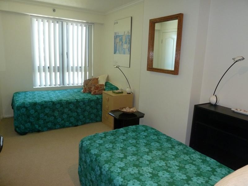 6B ‘La Sabbia’, 74 Old Burleigh Road, Surfers Paradise QLD 4217