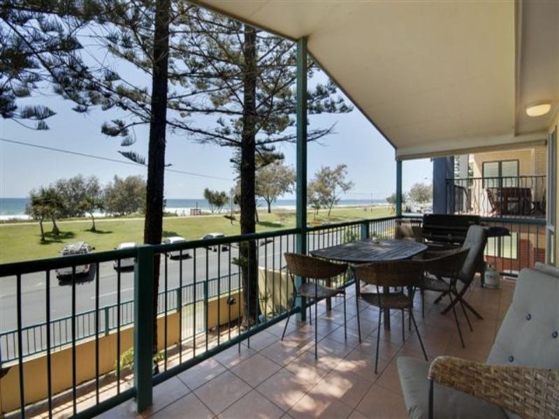 116 Marine Parade, Miami QLD 4220