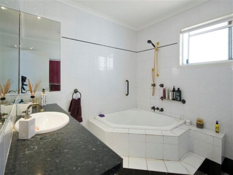 116 Marine Parade, Miami QLD 4220