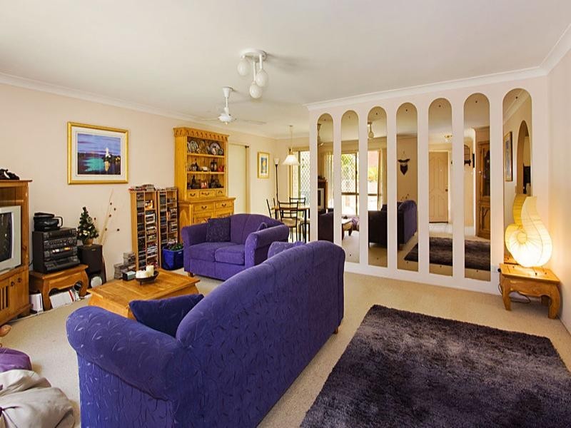 Varsity Lakes QLD 4227