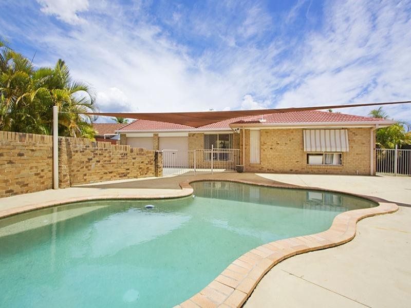 Varsity Lakes QLD 4227