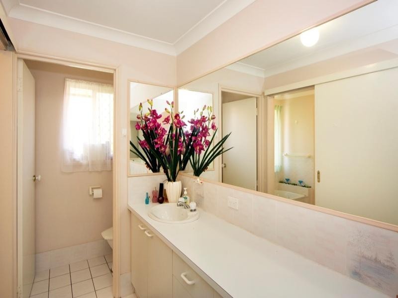 Varsity Lakes QLD 4227