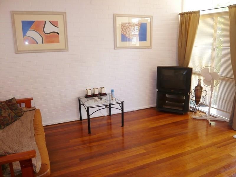 7/17 Stanhill Drive, Chevron Island QLD 4217