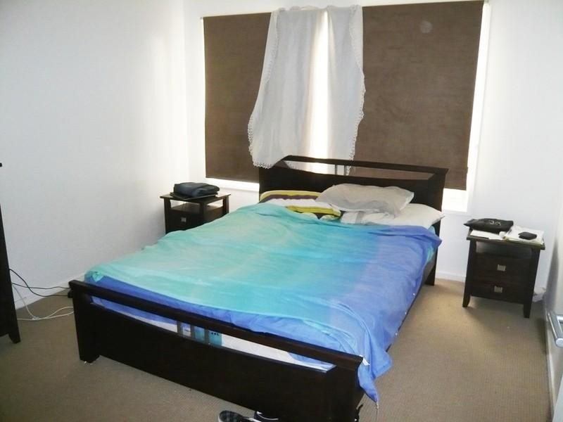 1/11 Rosewood Avenue, Broadbeach QLD 4218