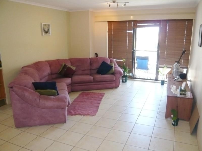 9/123 Seagull Avenue, Mermaid Beach QLD 4218