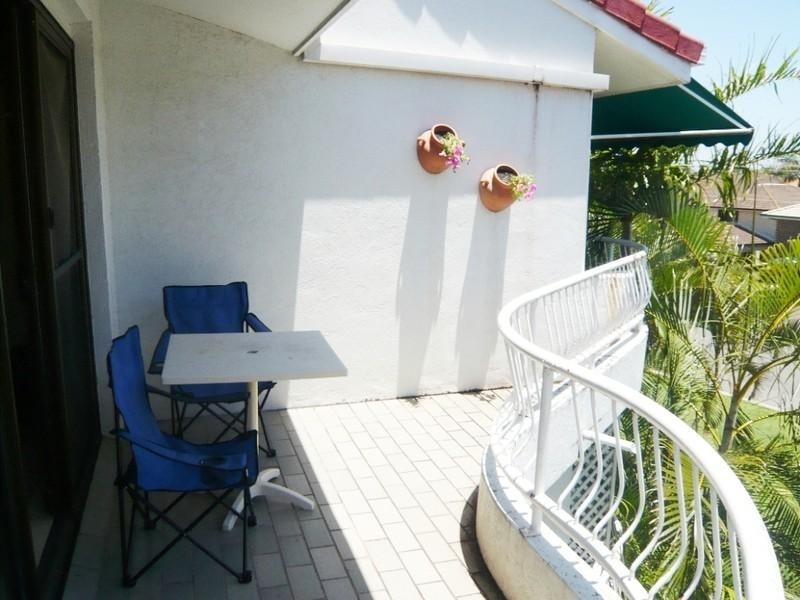 9/123 Seagull Avenue, Mermaid Beach QLD 4218