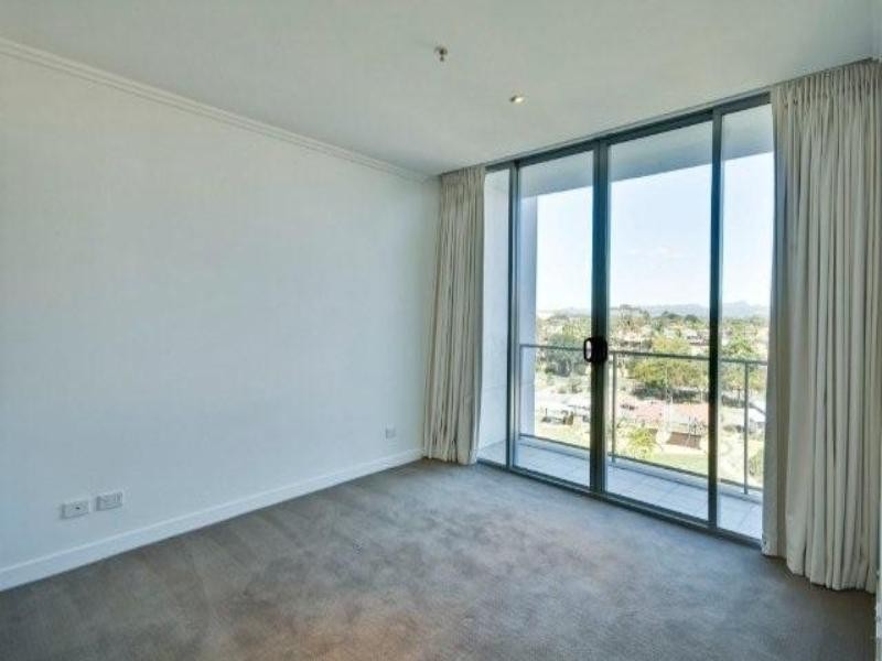 1401/33 TE Peters Drive, Broadbeach QLD 4218